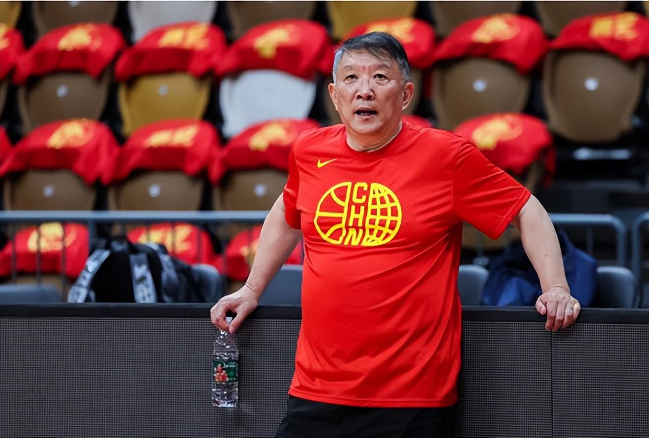 开云体育APP下载-不出意外的话，这四位球员再入选女篮国家队的概率已不大